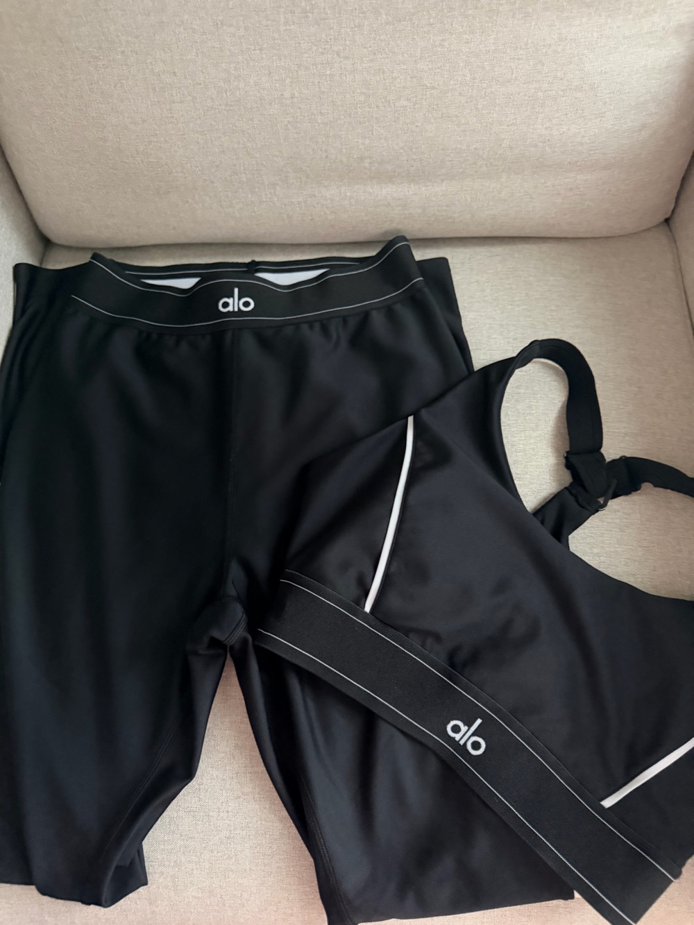 Alo Black Athletic Crop Top and Shorts Set